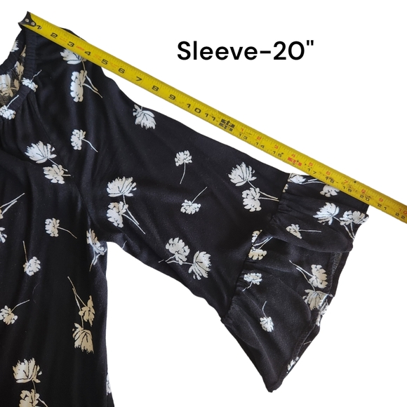 Black & White Flounce Hem Boho Mini Size Large - Picture 11 of 13